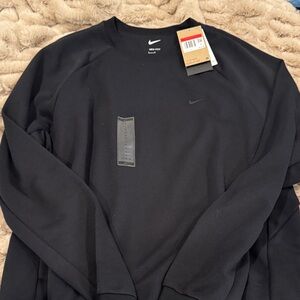 NEW WITH TAGS Nike Men's Dark Crewneck Sweater